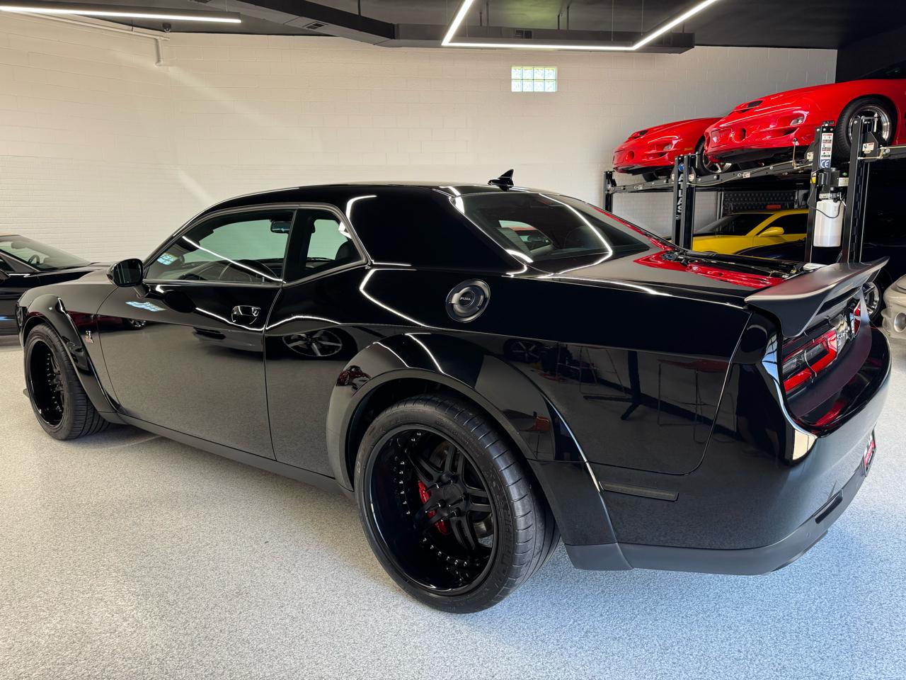 Dodge Challenger  2020