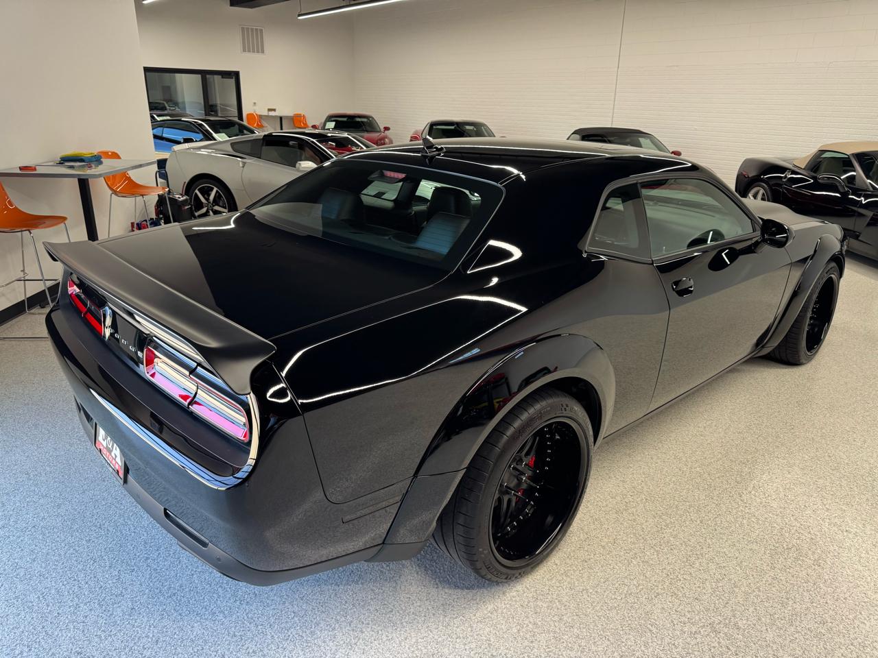 Dodge Challenger  2020