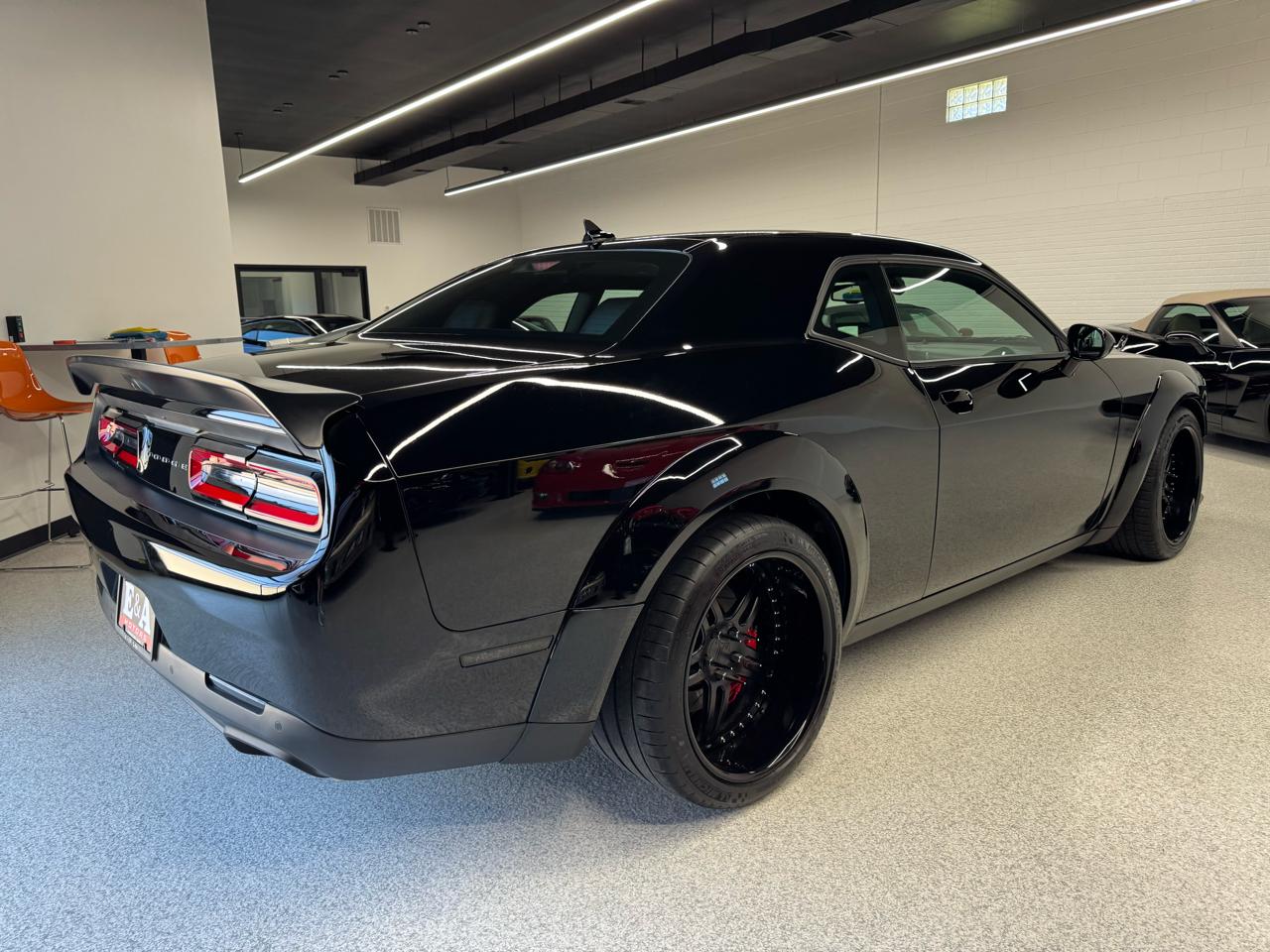 Dodge Challenger  2020
