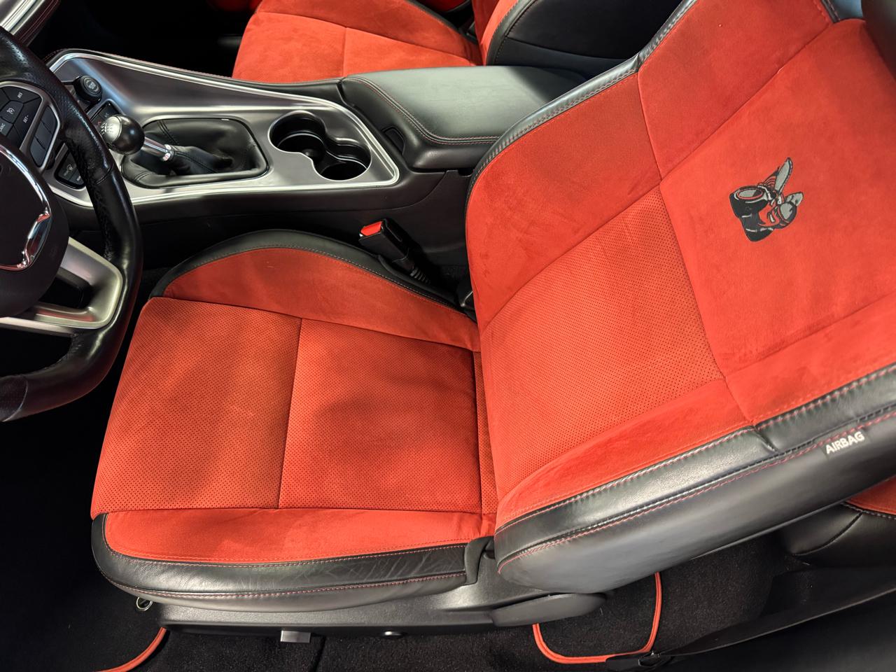 Dodge Challenger  2020