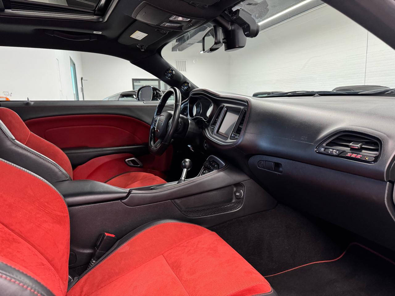 Dodge Challenger  2020