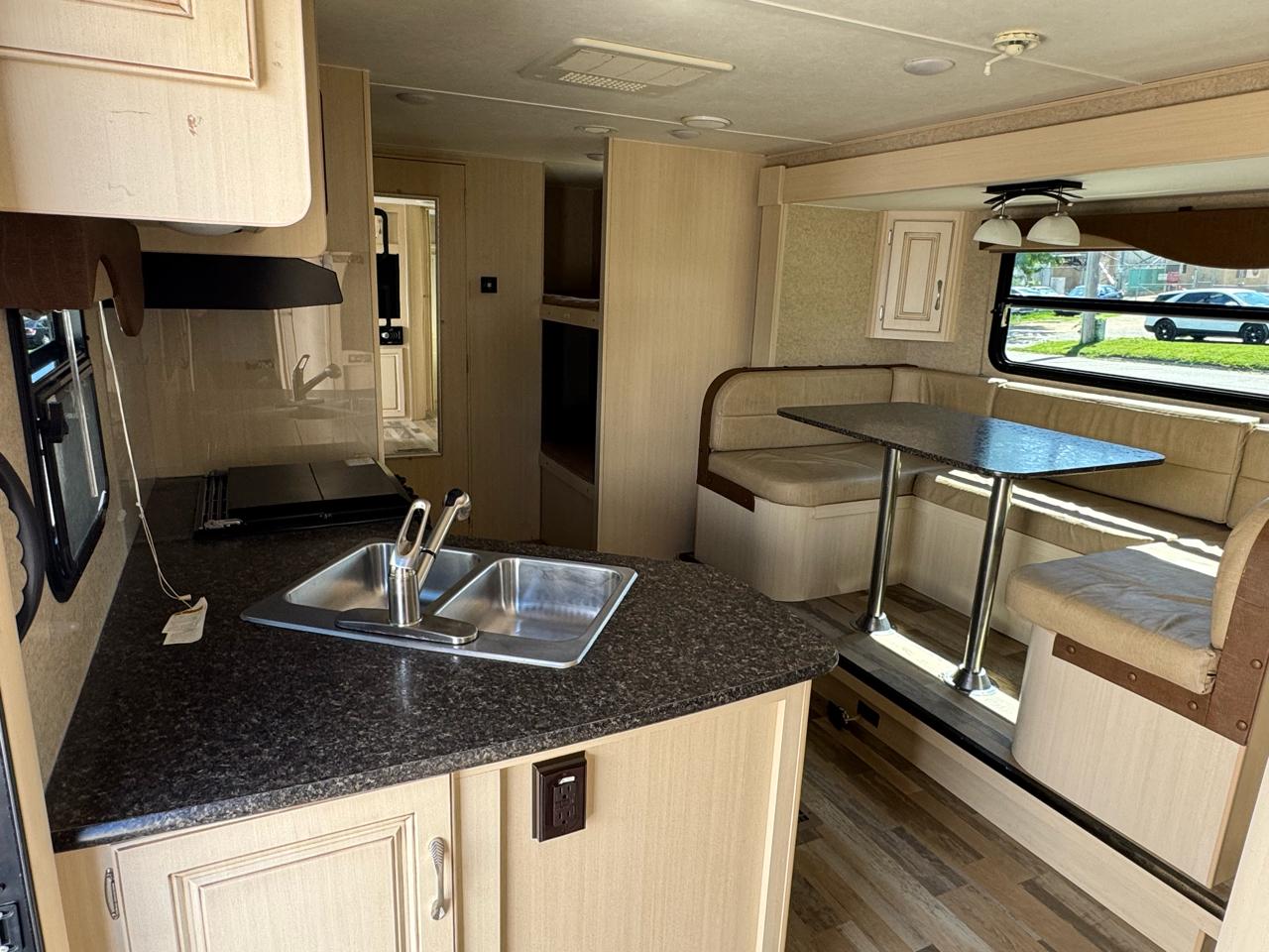 Winnebago Minnie  2016