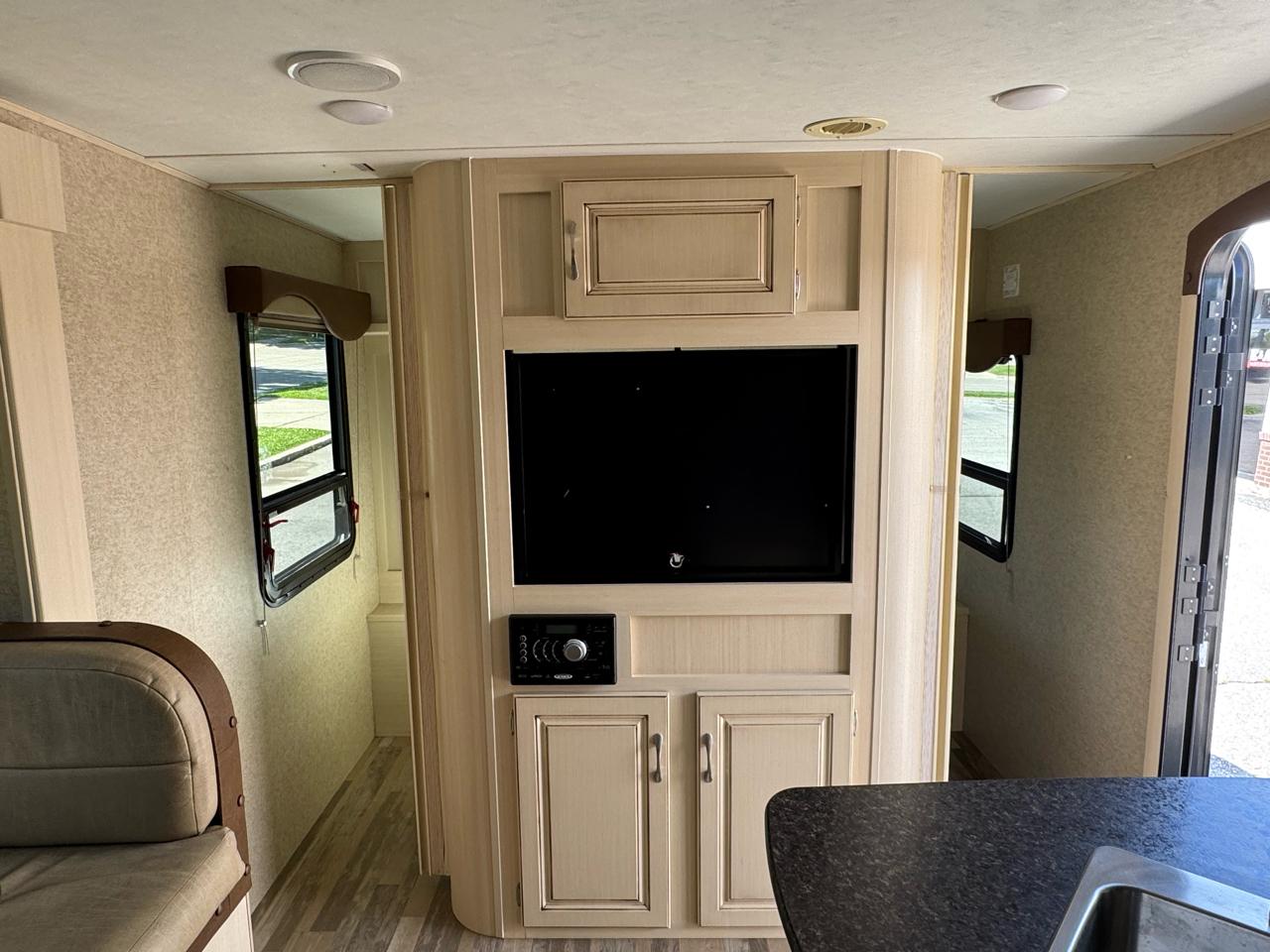 Winnebago Minnie  2016