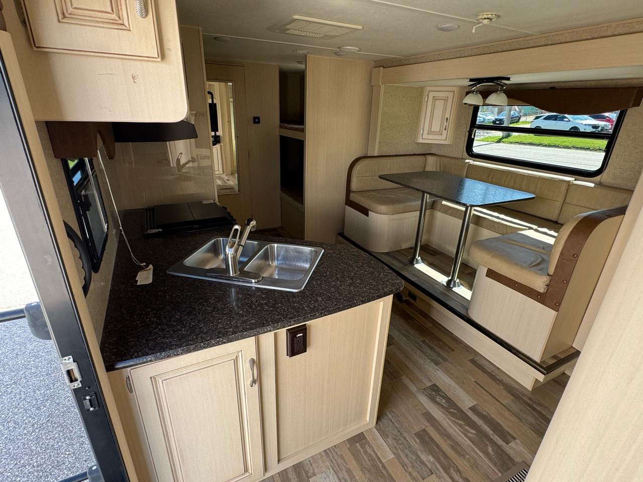 Winnebago Minnie  2016