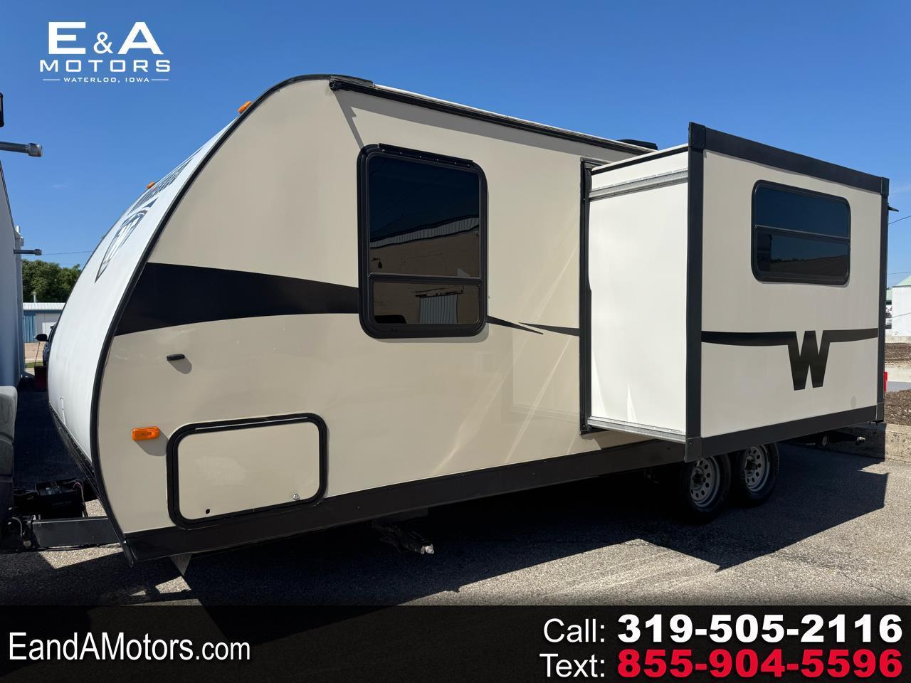 Winnebago Minnie  2016