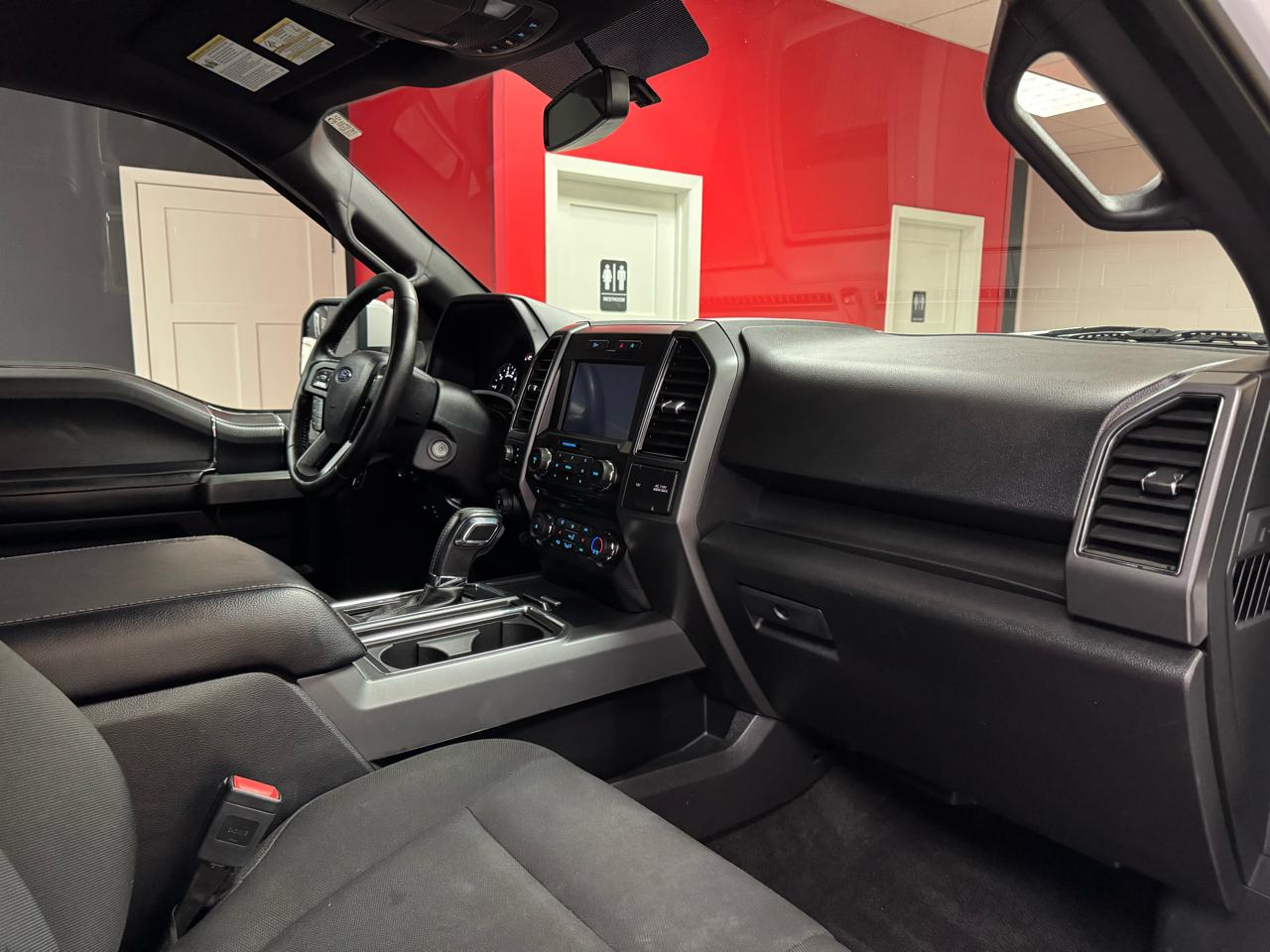 Ford F-150 XLT 4WD SuperCrew 5.5' Box 2018