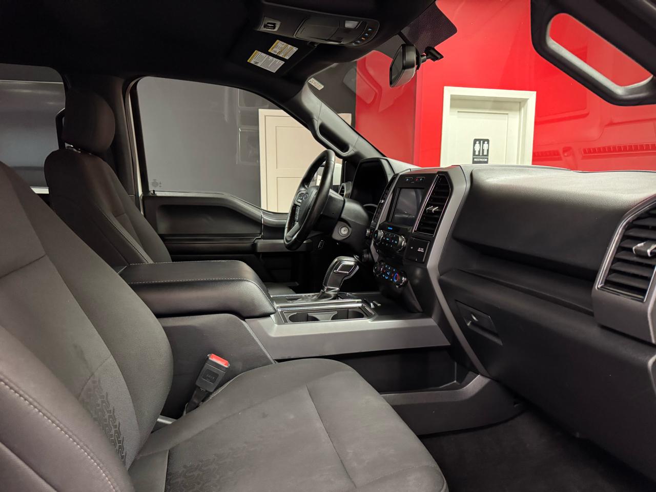 Ford F-150 XLT 4WD SuperCrew 5.5' Box 2018