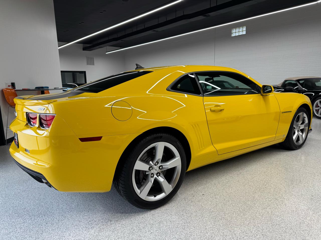 Chevrolet Camaro  2010