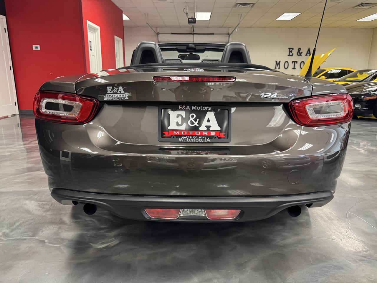 Fiat 124 Spider Classica Convertible 2017