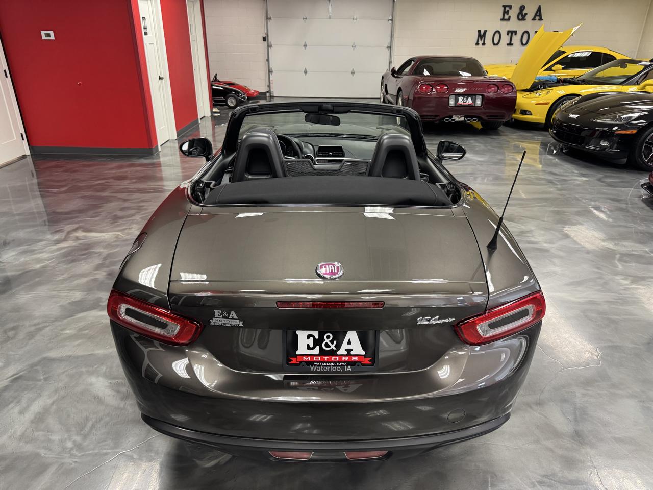 Fiat 124 Spider Classica Convertible 2017
