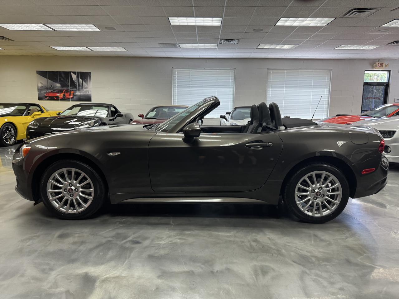 Fiat 124 Spider Classica Convertible 2017