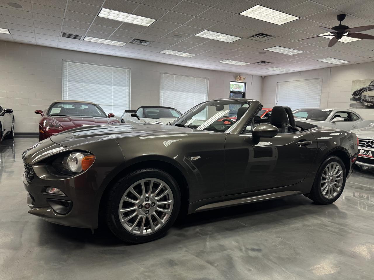 Fiat 124 Spider Classica Convertible 2017