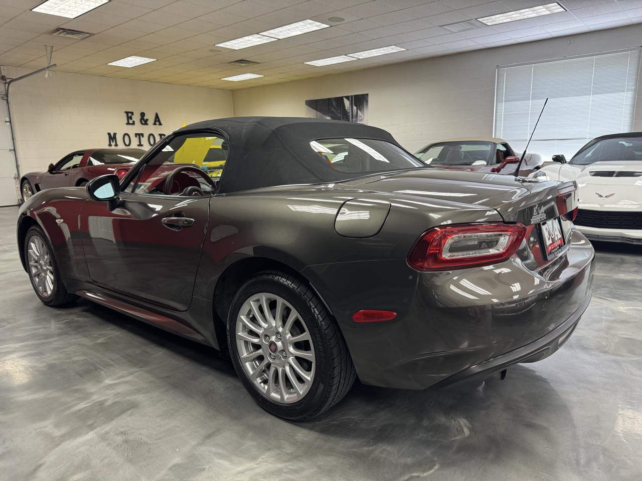 Fiat 124 Spider Classica Convertible 2017