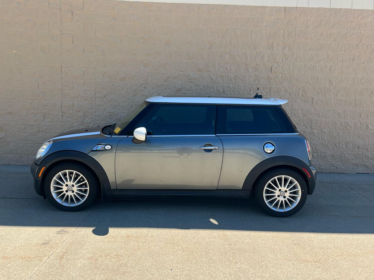 MINI Cooper Hardtop 2dr Cpe S 2009