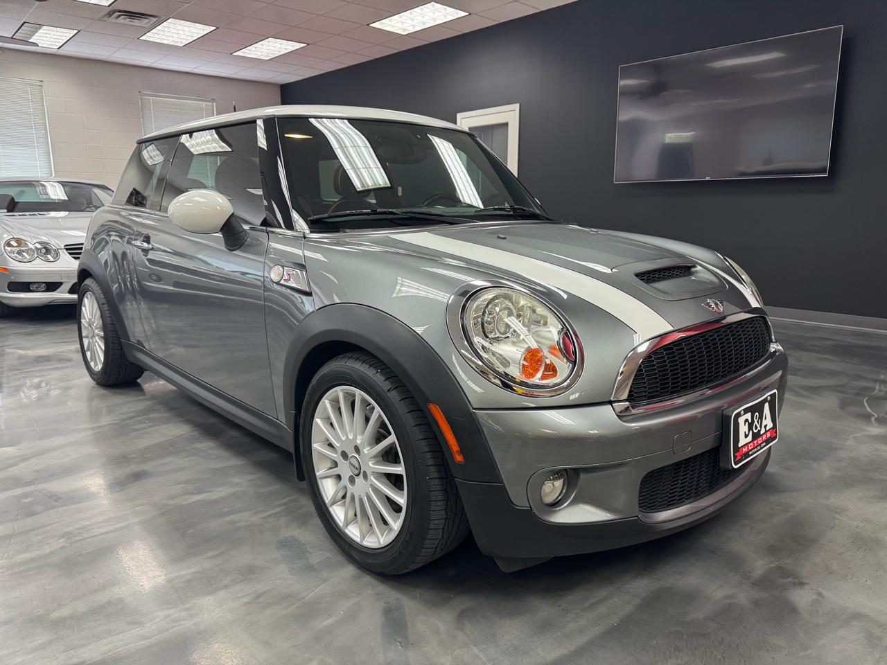 MINI Cooper Hardtop 2dr Cpe S 2009