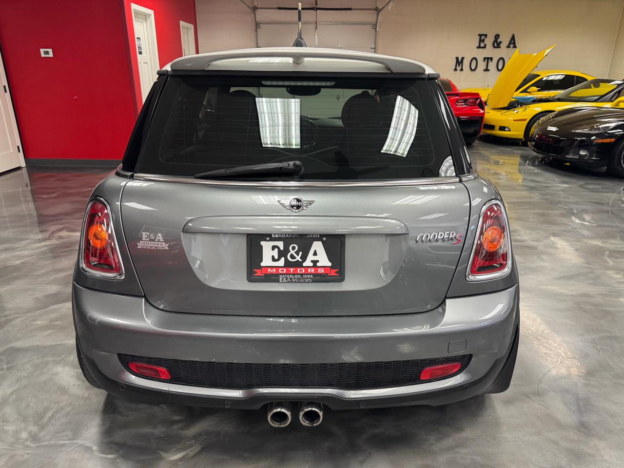 MINI Cooper Hardtop 2dr Cpe S 2009