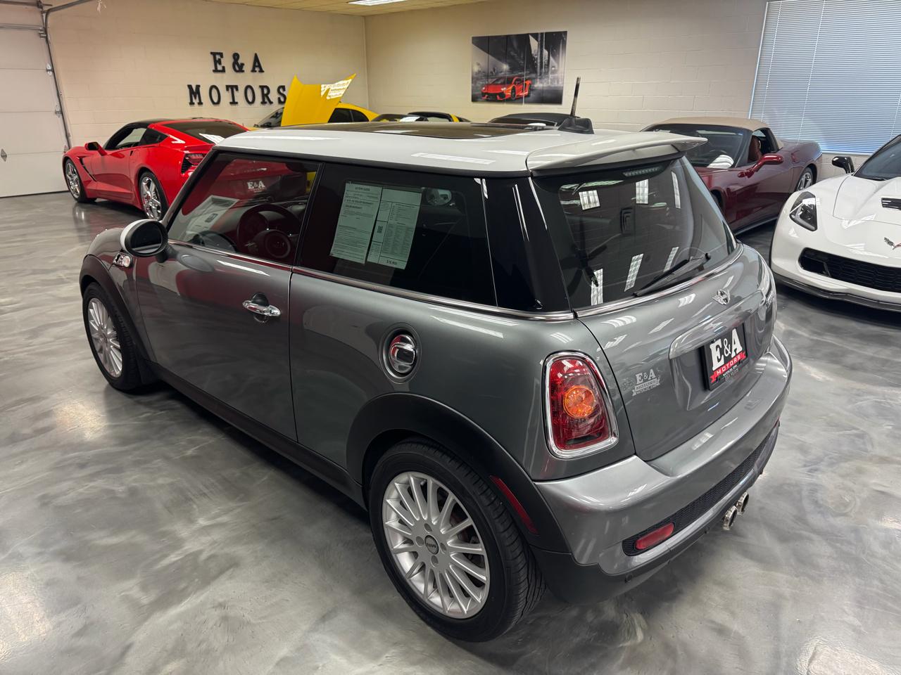 MINI Cooper Hardtop 2dr Cpe S 2009