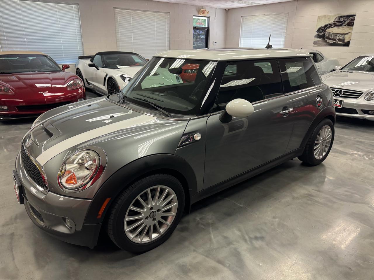 MINI Cooper Hardtop 2dr Cpe S 2009
