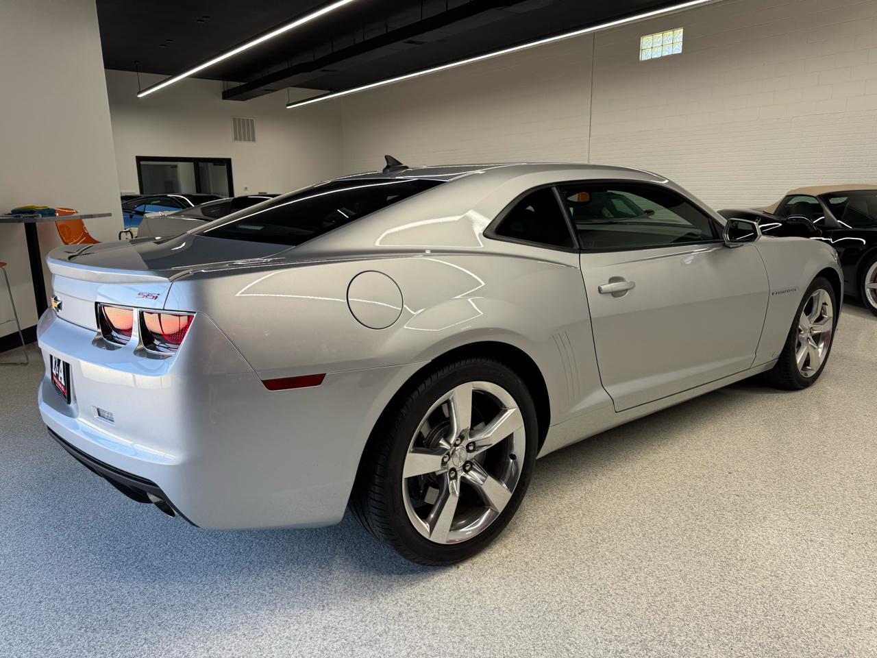 Chevrolet Camaro  2010