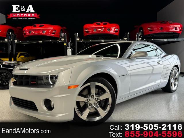 Silver 2010 Chevrolet Camaro Coupe Rear-Wheel Drive 6-Speed Manual