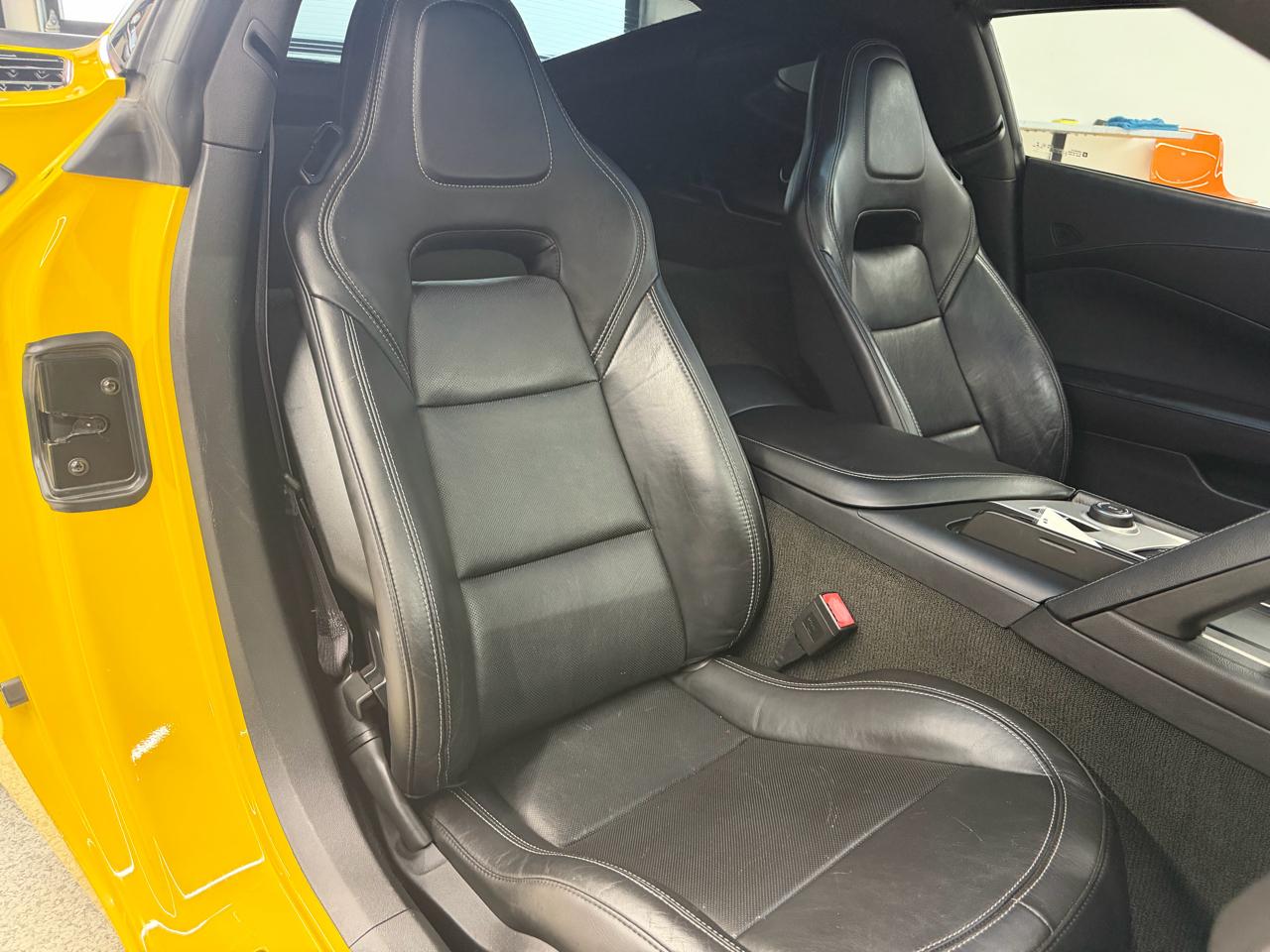 Chevrolet Corvette Stingray  2014