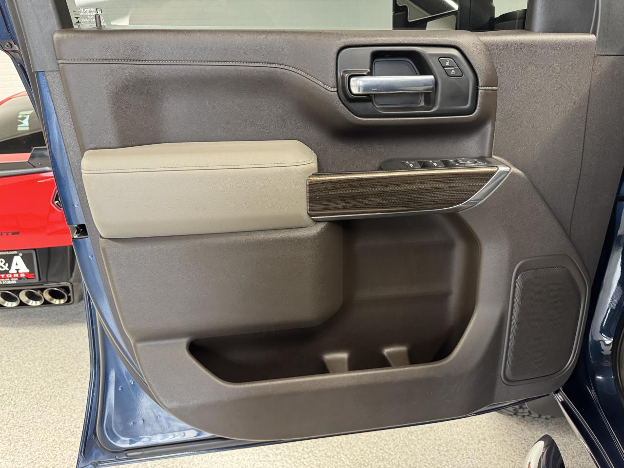 Chevrolet Silverado 2500HD 4WD Crew Cab 159" LT 2020