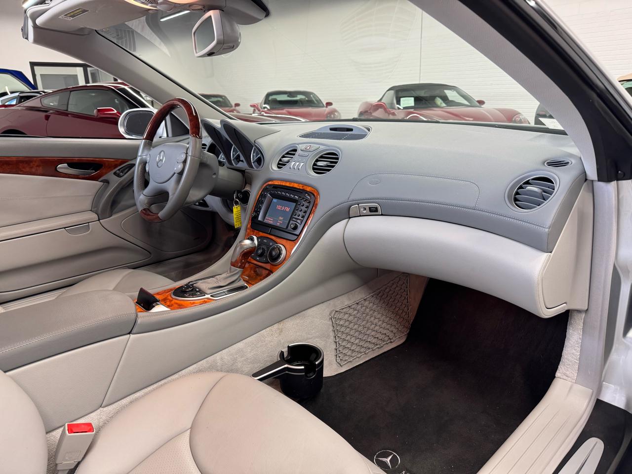 Mercedes-Benz SL-Class 2dr Roadster 5.0L 2003