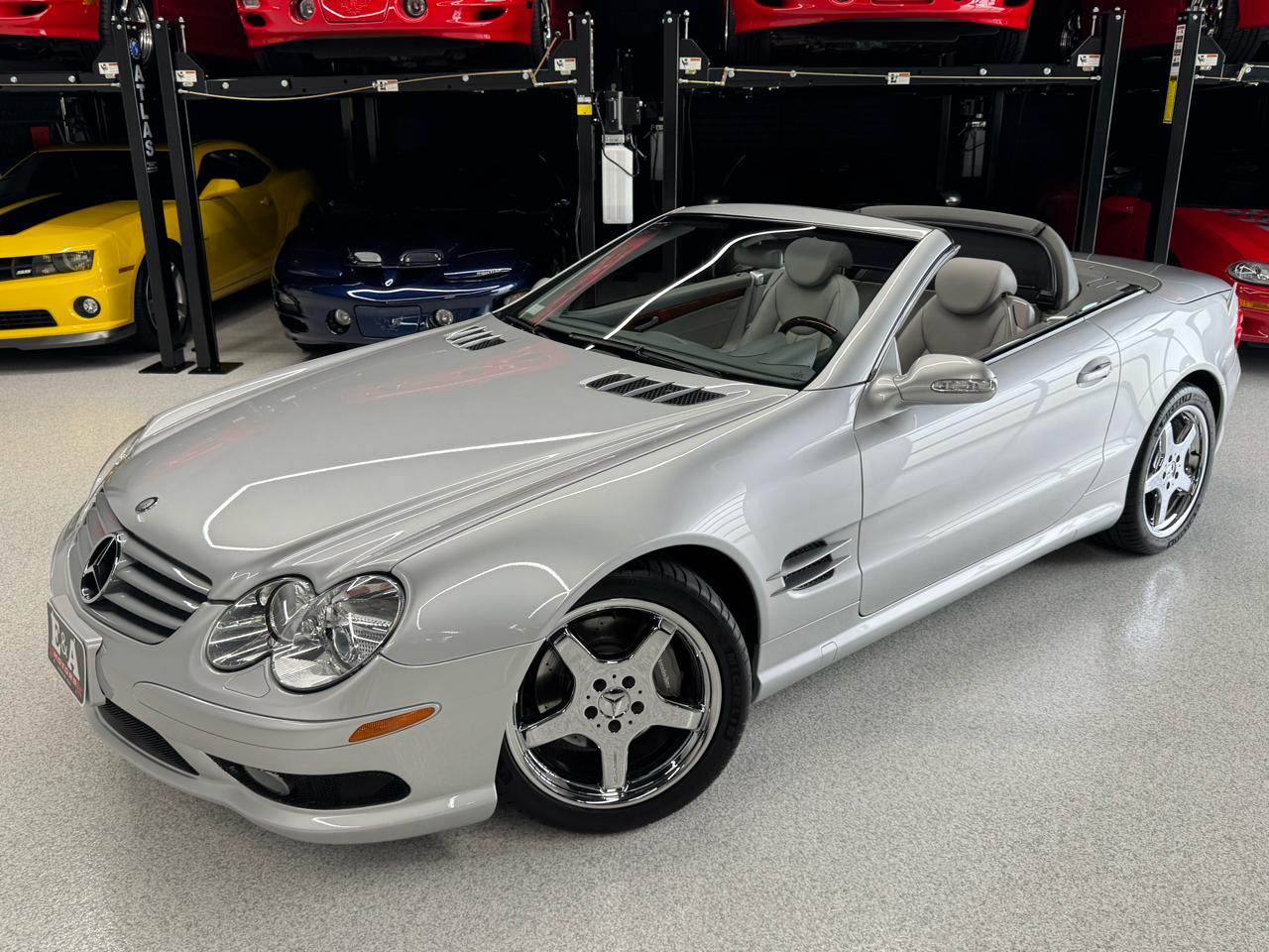 Mercedes-Benz SL-Class 2dr Roadster 5.0L 2003