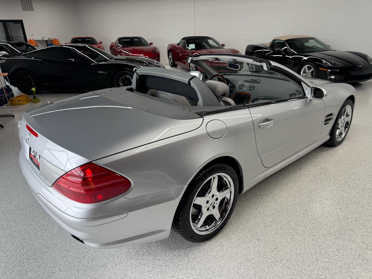 Mercedes-Benz SL-Class 2dr Roadster 5.0L 2003