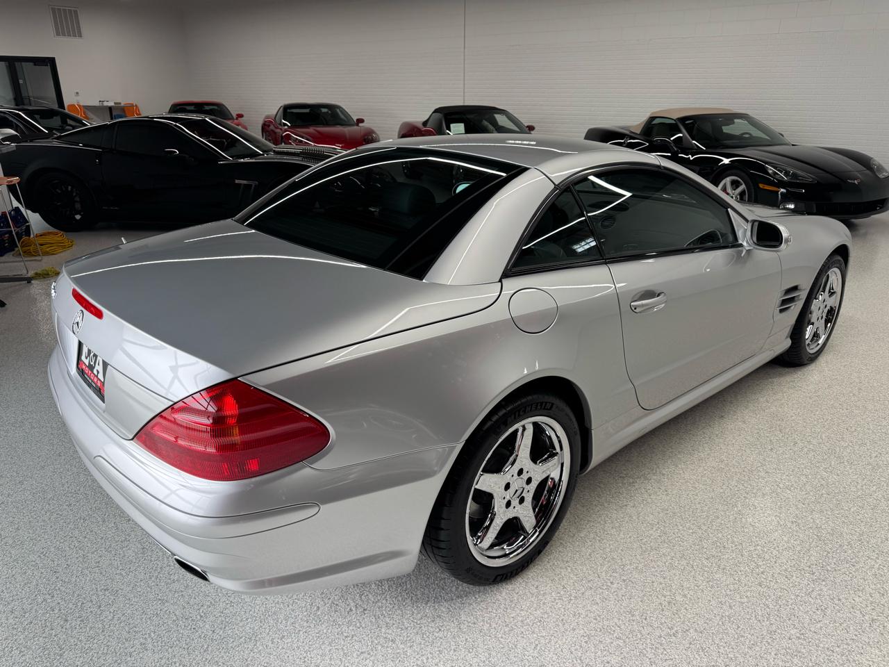 Mercedes-Benz SL-Class 2dr Roadster 5.0L 2003
