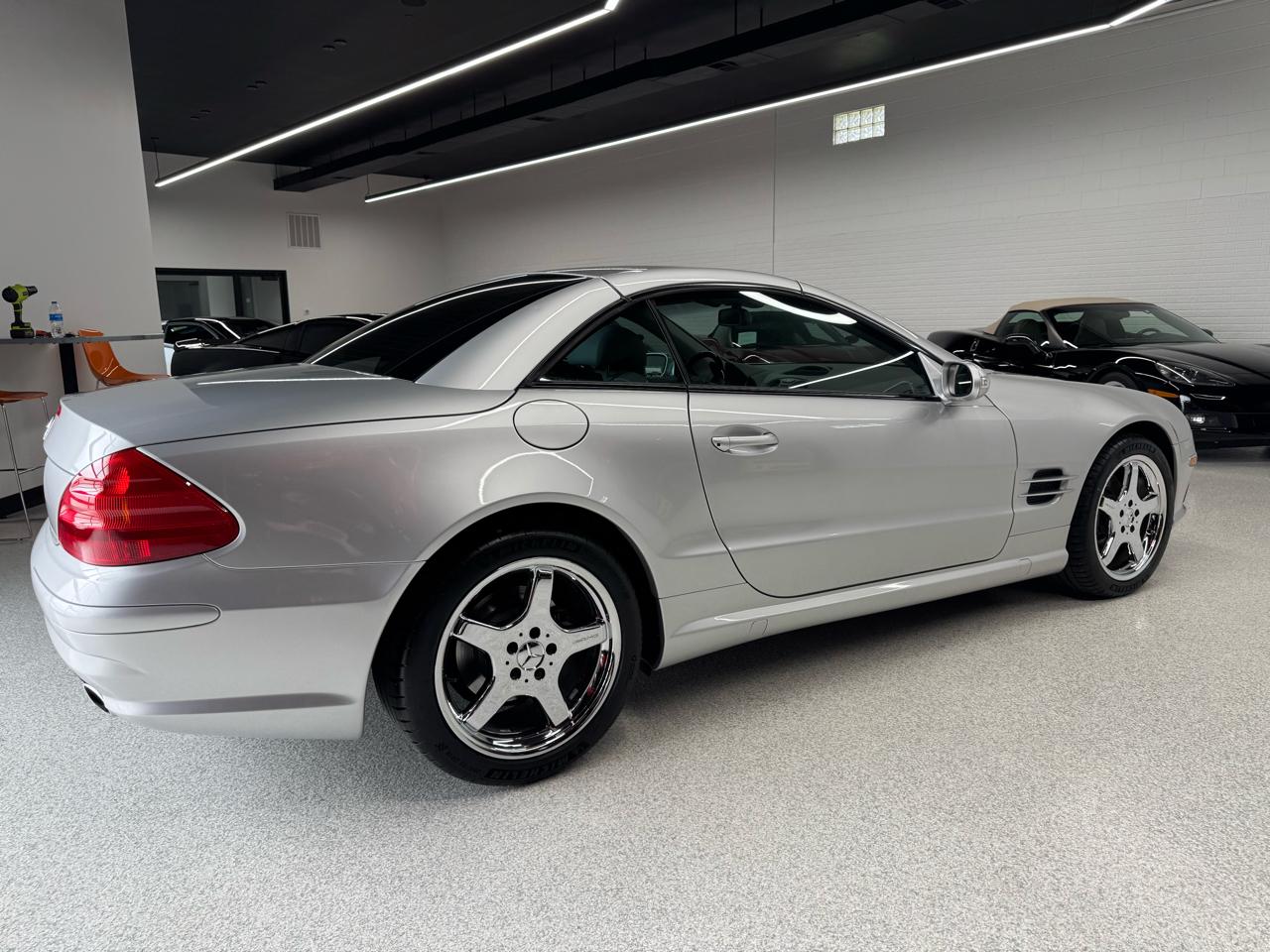 Mercedes-Benz SL-Class 2dr Roadster 5.0L 2003