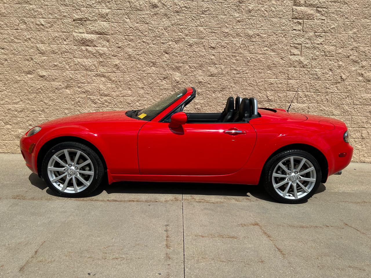 Mazda MX-5 Miata Grand Touring 2007