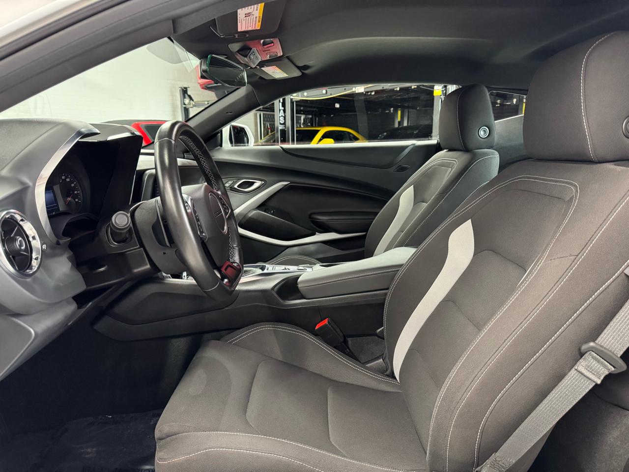 Chevrolet Camaro  2023