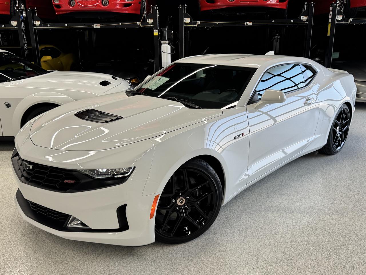Chevrolet Camaro  2023