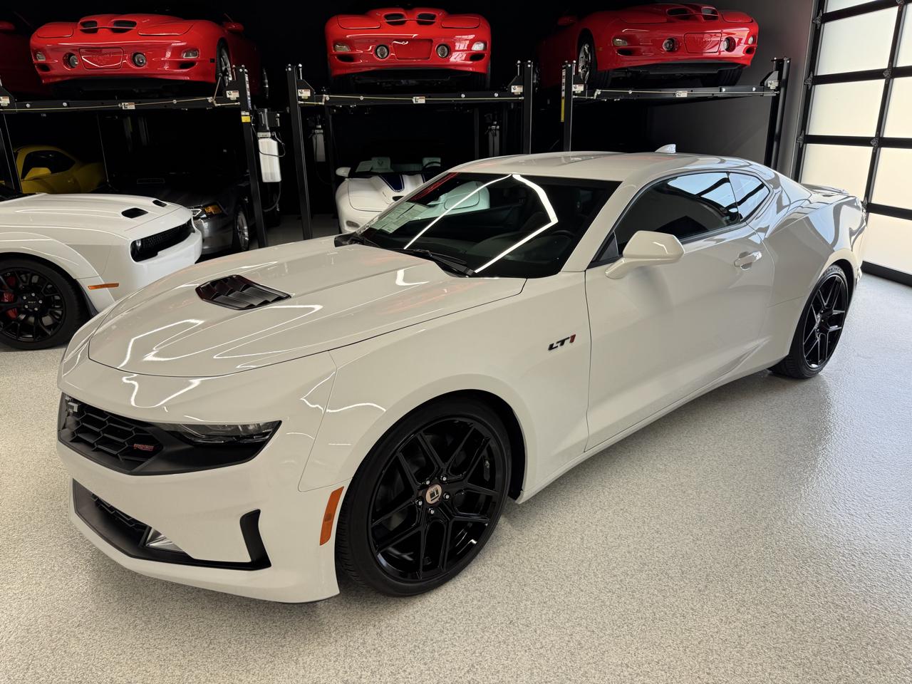 Chevrolet Camaro  2023