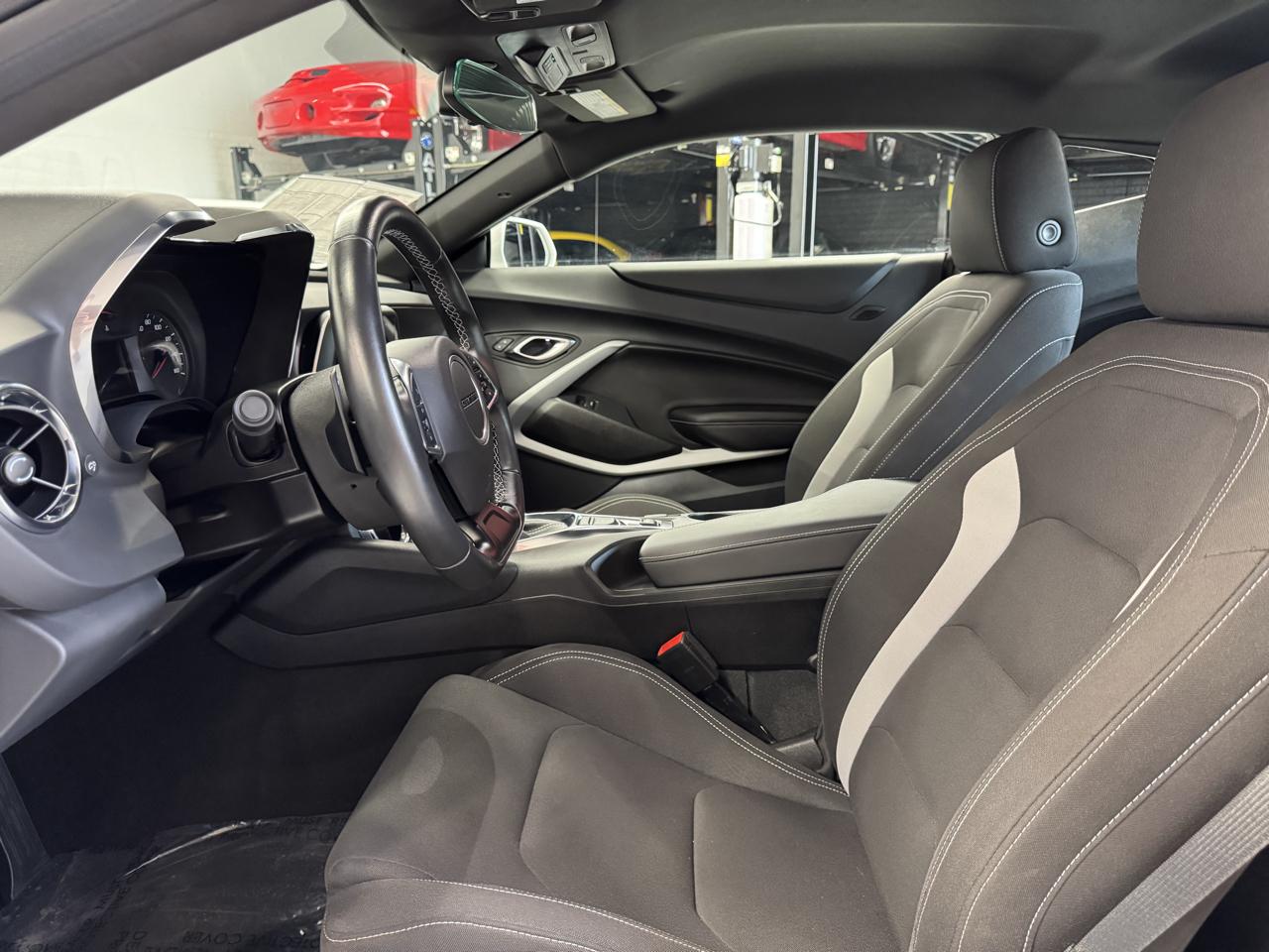 Chevrolet Camaro  2023