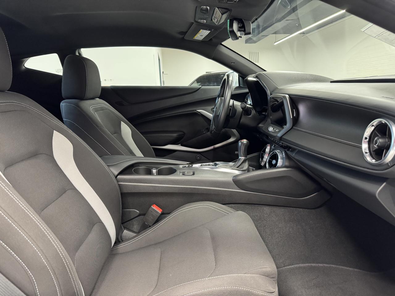 Chevrolet Camaro  2023