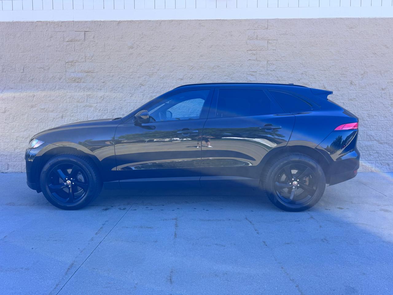 Jaguar F-Pace 25t Premium AWD 2018