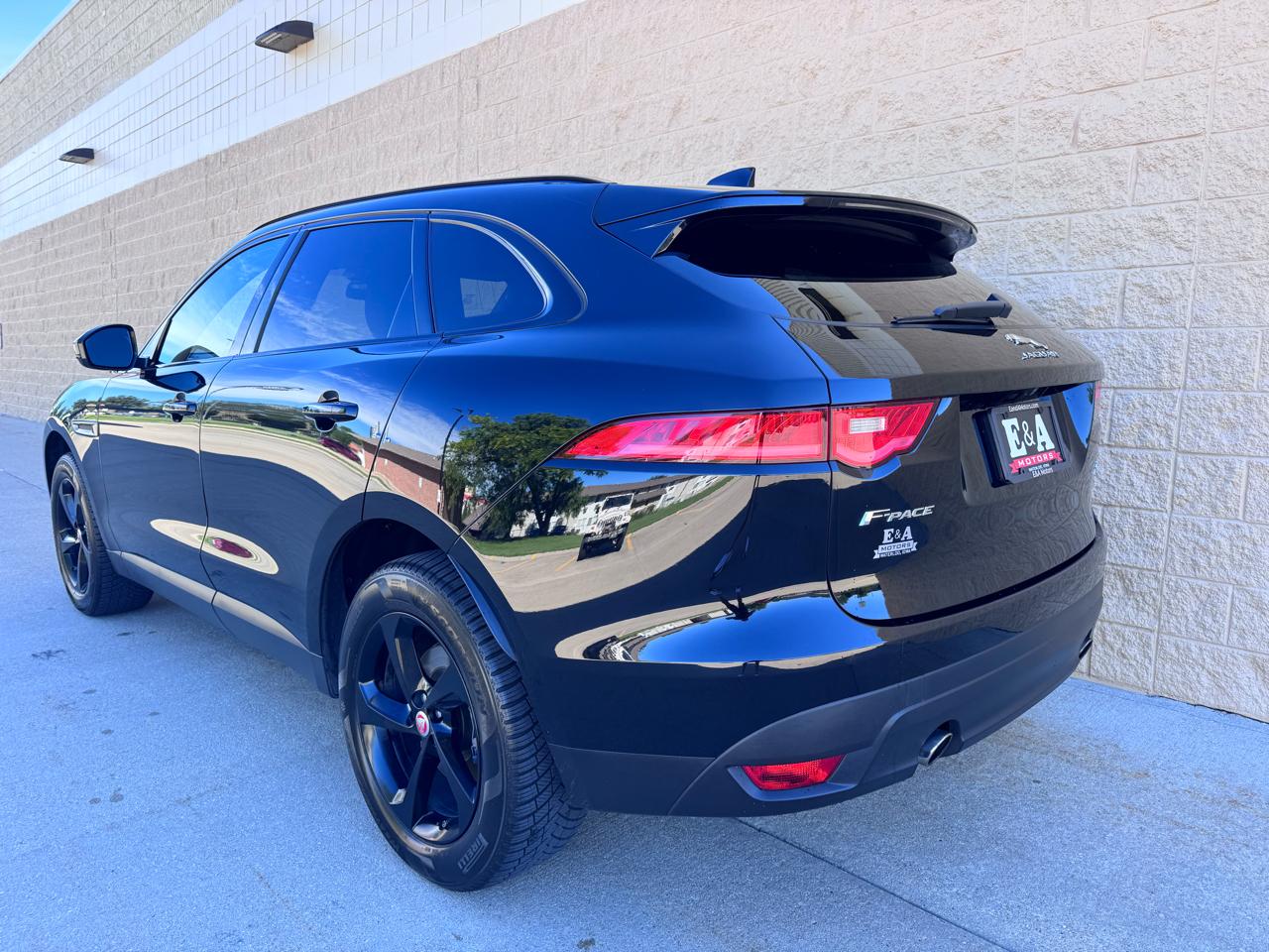 Jaguar F-Pace 25t Premium AWD 2018