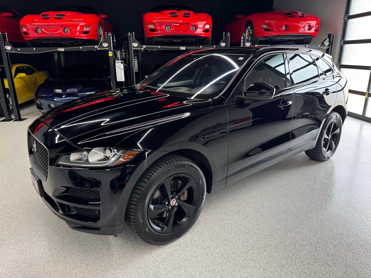 Jaguar F-Pace 25t Premium AWD 2018