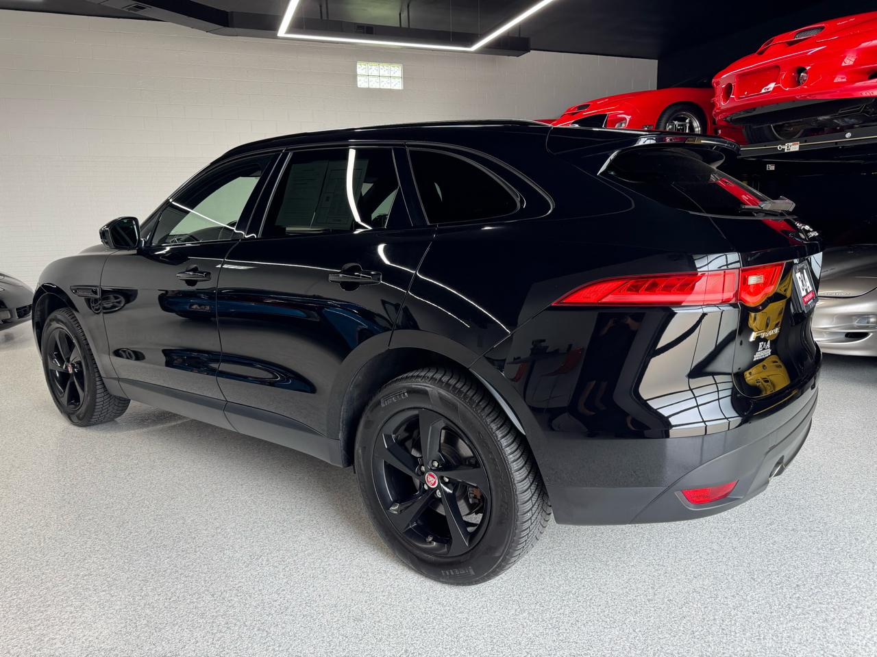 Jaguar F-Pace 25t Premium AWD 2018