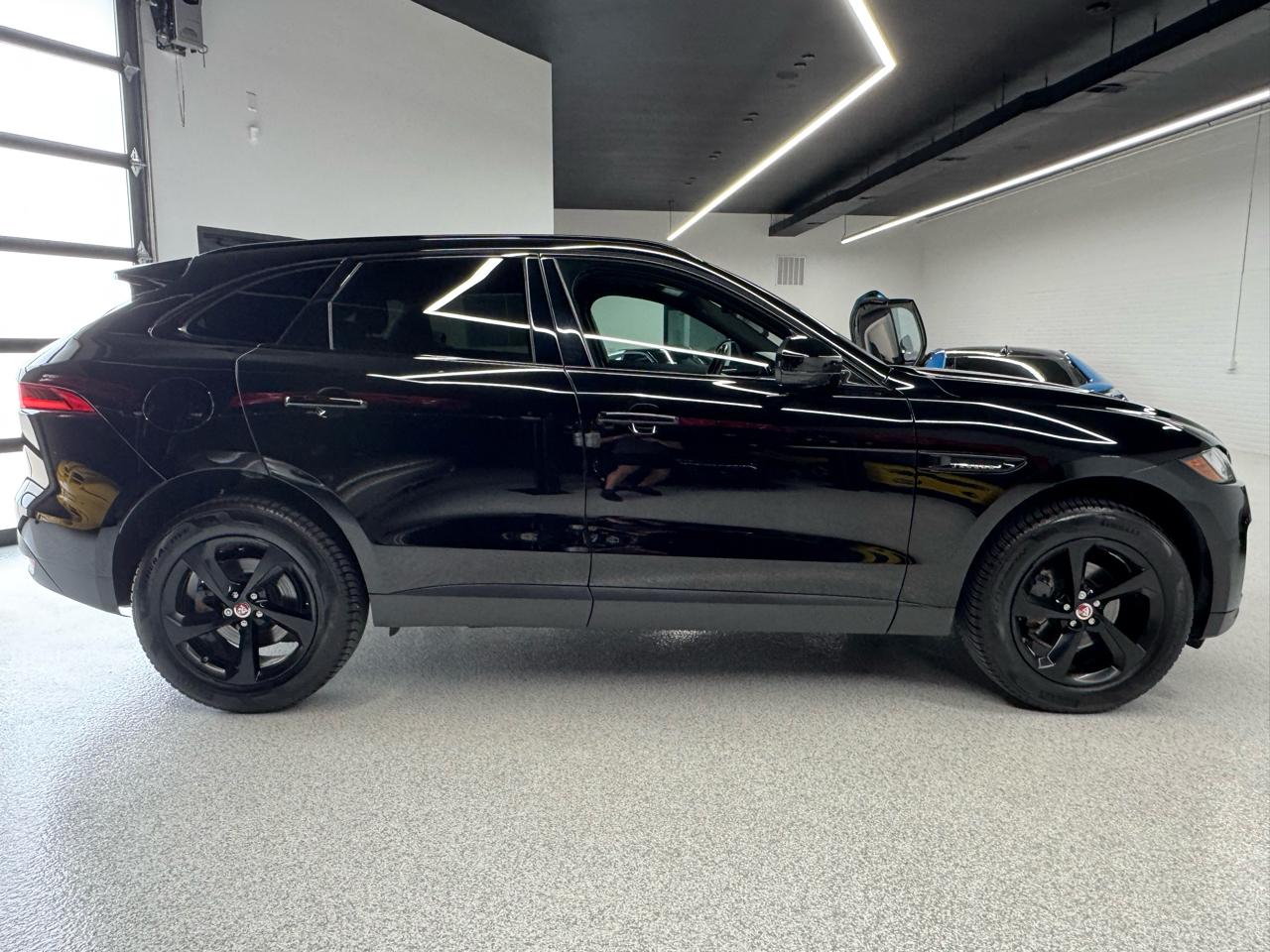 Jaguar F-Pace 25t Premium AWD 2018