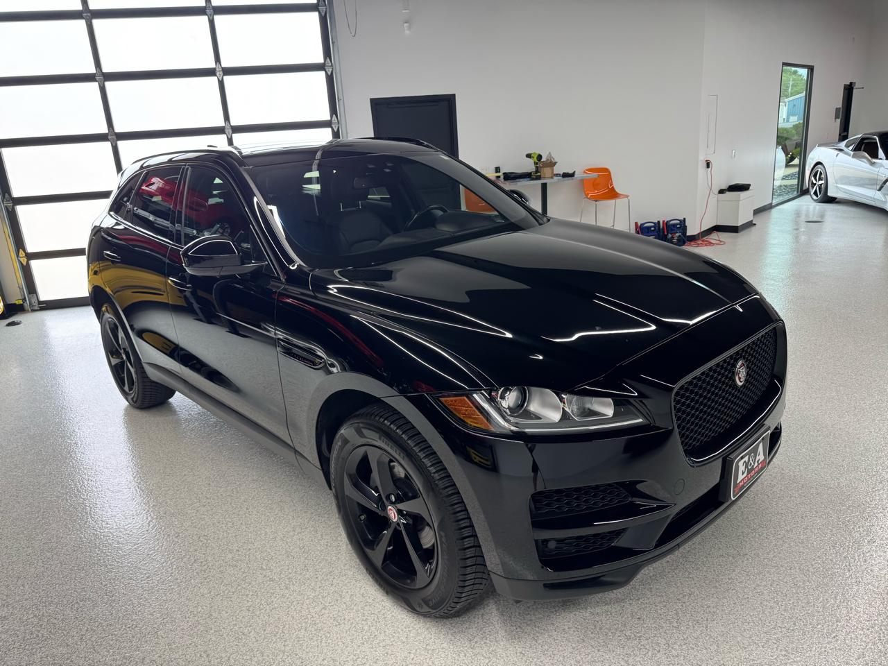 Jaguar F-Pace 25t Premium AWD 2018