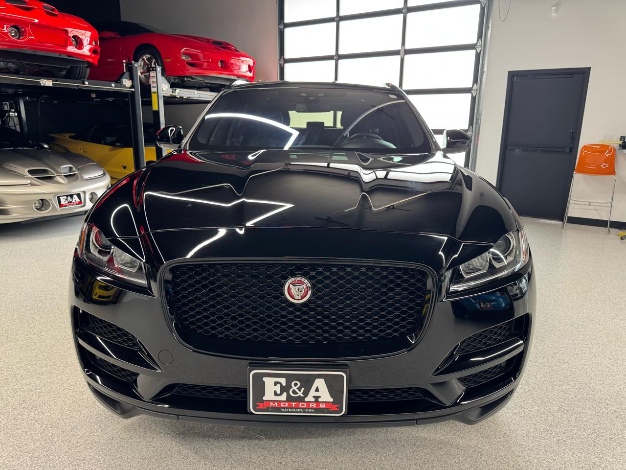 Jaguar F-Pace 25t Premium AWD 2018