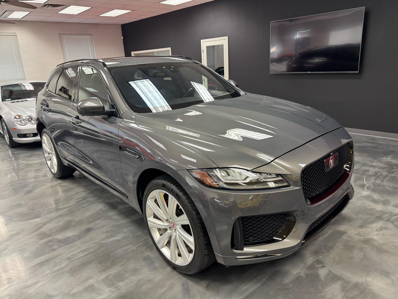 Jaguar F-Pace S AWD 2017