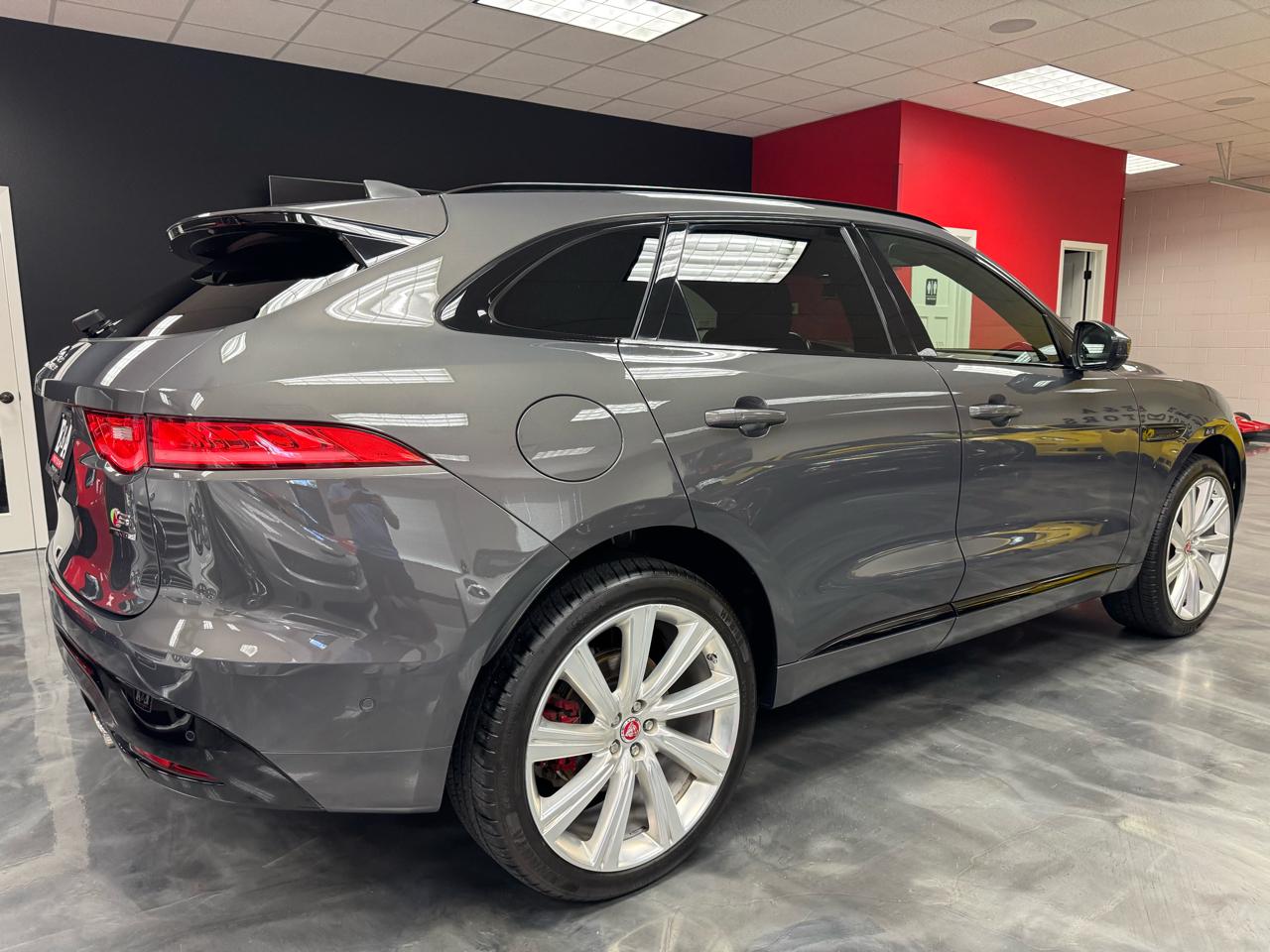 Jaguar F-Pace S AWD 2017
