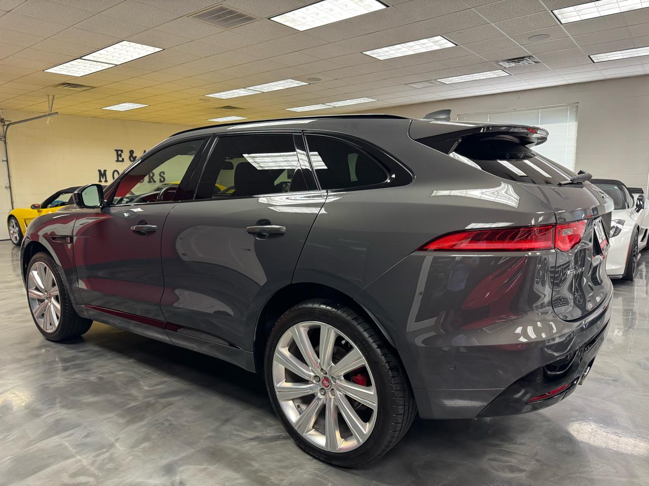 Jaguar F-Pace S AWD 2017
