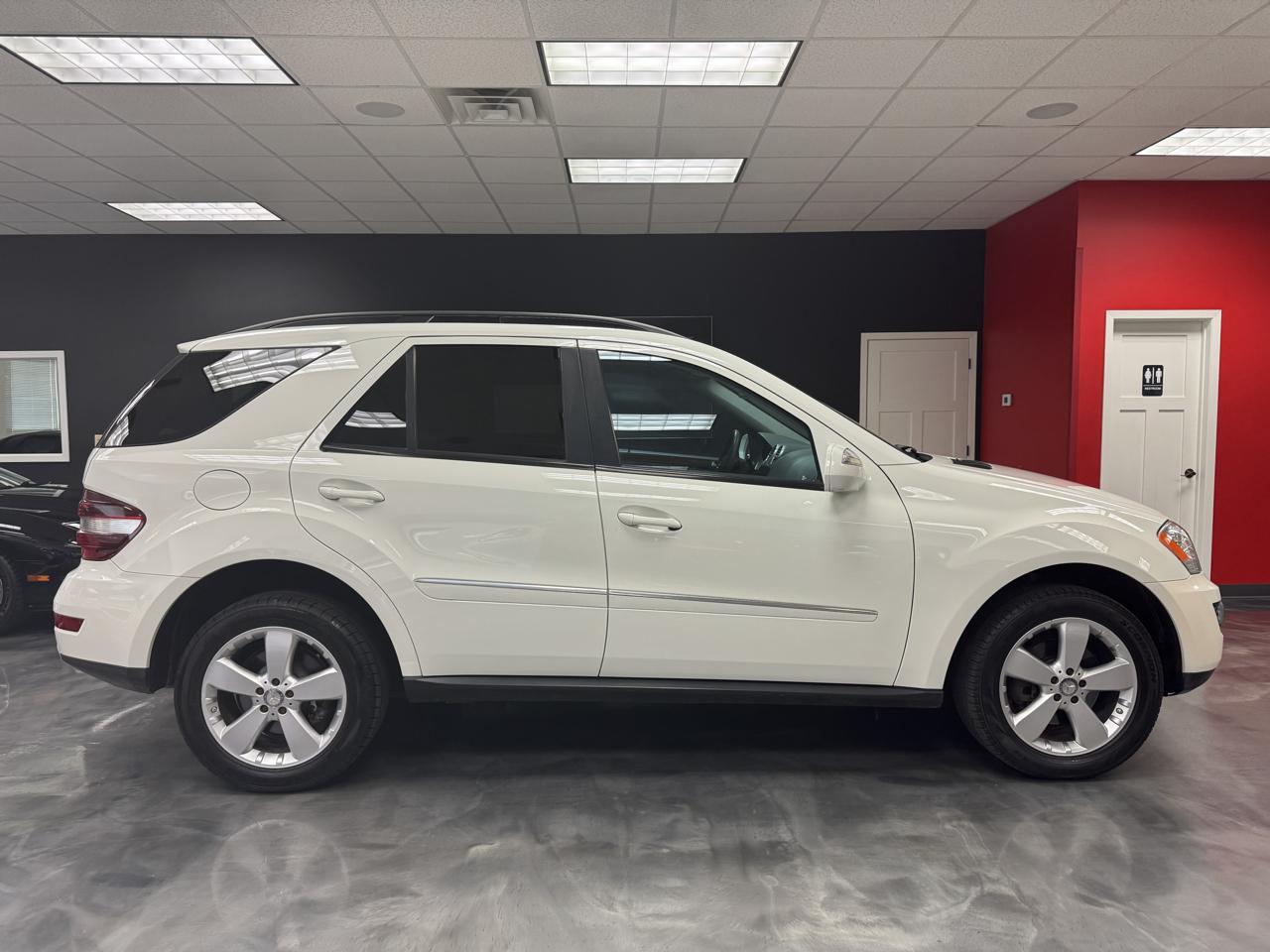 2009 Mercedes-Benz M-Class ML350 - Photo 7