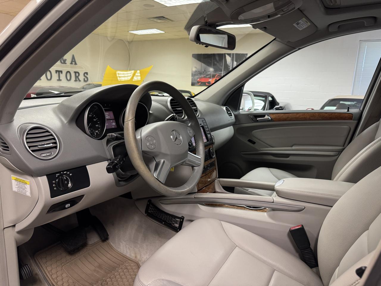 2009 Mercedes-Benz M-Class ML350 - Photo 17