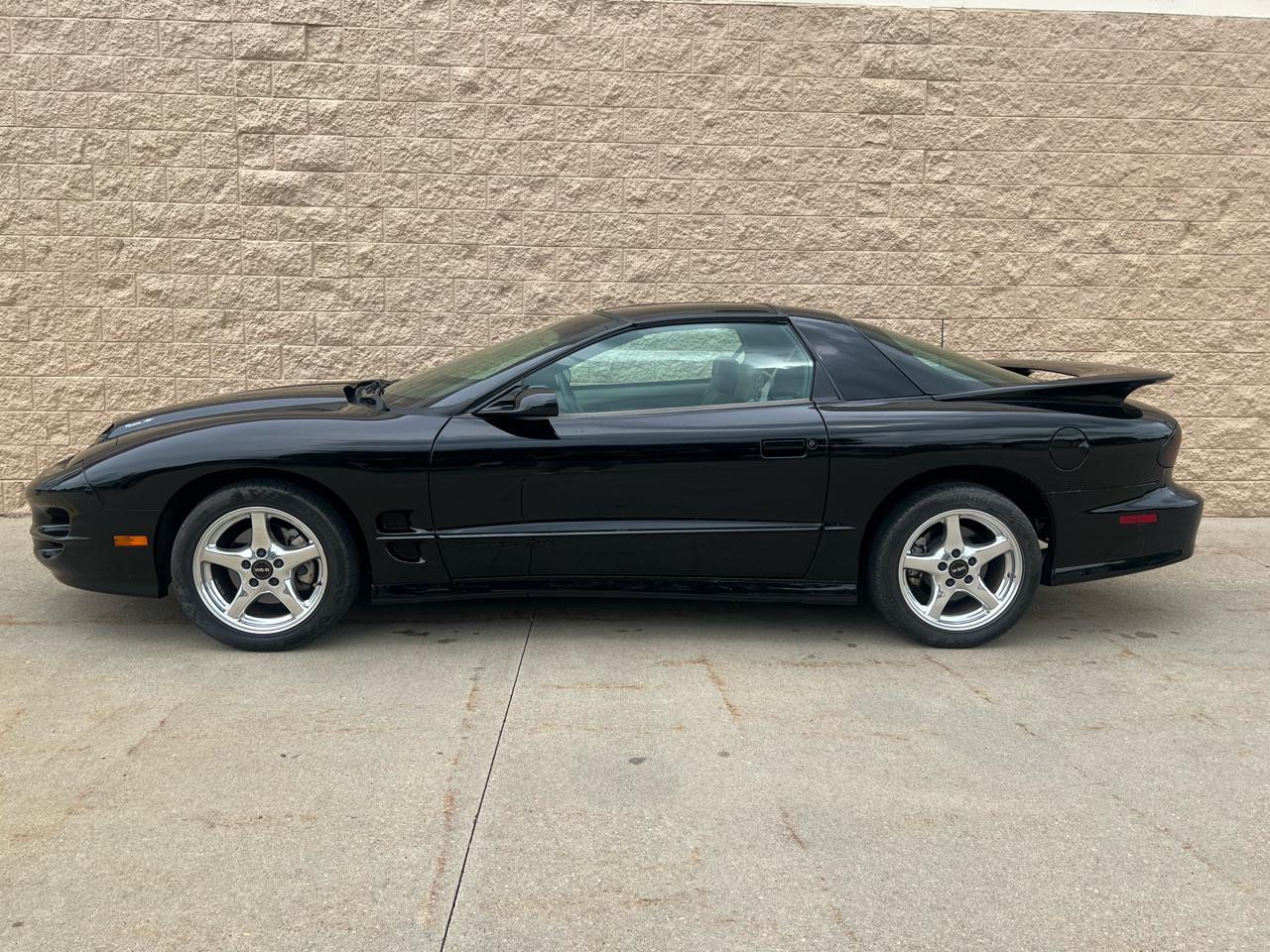 Pontiac Firebird Trans Am WS6 1999